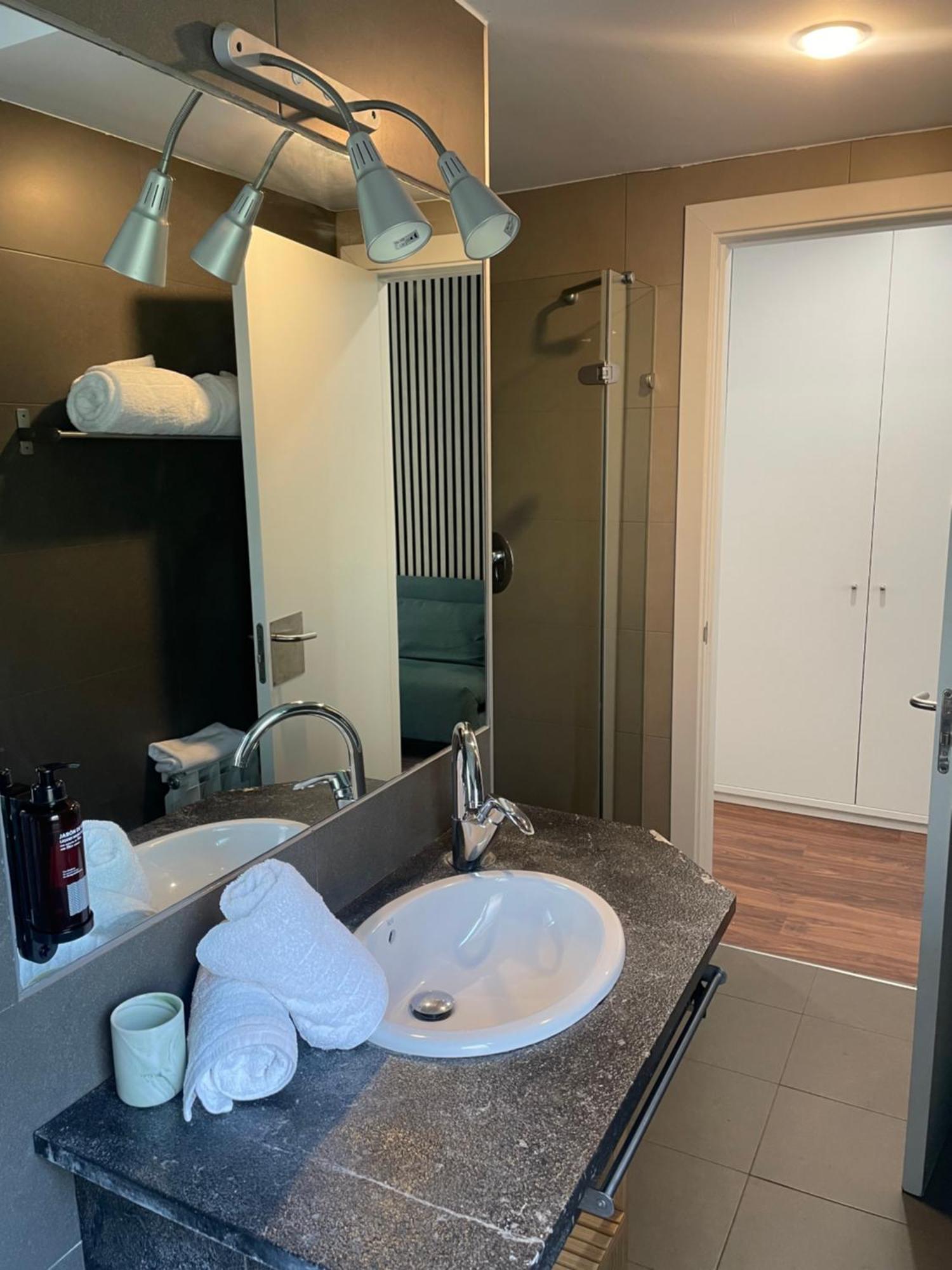 Apartamentos Mar Y Mar Agroturismo 산세바스티안 외부 사진